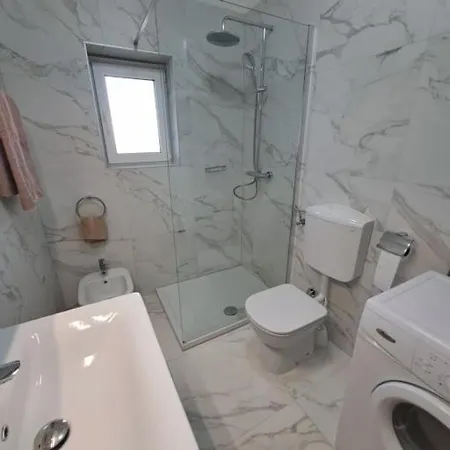 Apartment Parenzana Bibali 65 A 52460-Buje Exterior photo