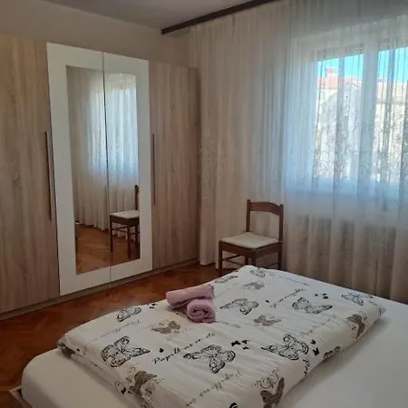 Apartment Parenzana Bibali 65 A 52460-Buje Exterior photo